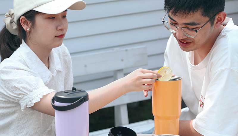 yeti tumbler