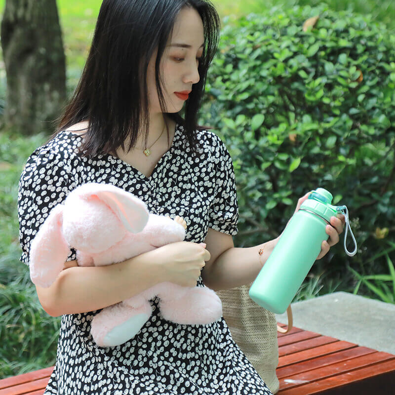 insulated water bottle