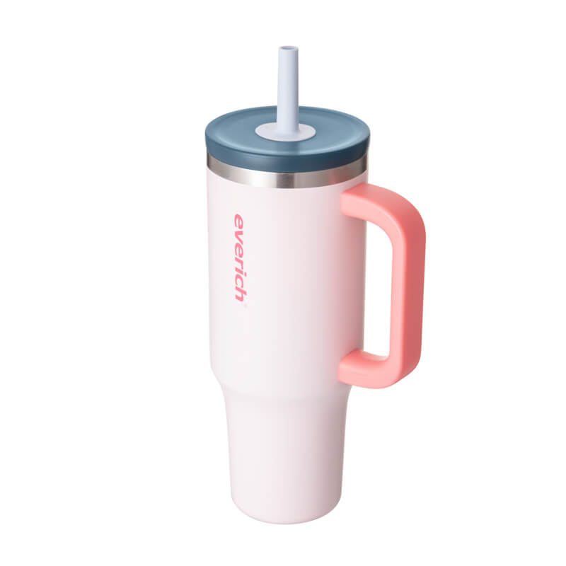 insulated tumbler with straw